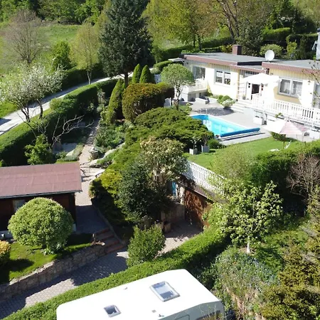 Idyllischer Ferienbungalow In Ruhiger Lage Mit Pool Und Grossen Garten Casa vacanze *